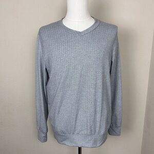 Mizzen+Main Men’s V-Neck sweater Medium Trim Fit